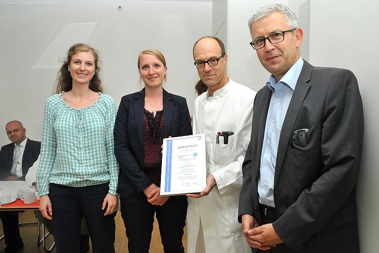 Zertifikatsübergabe 2014