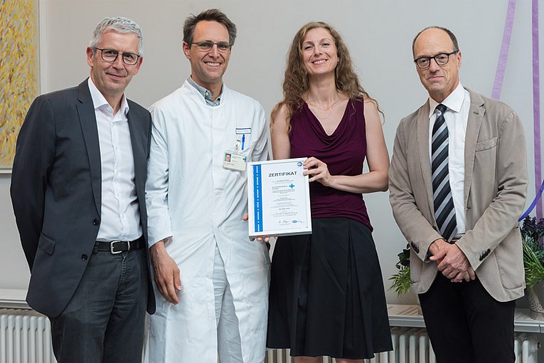 Zertifikatsübergabe 2017 Prof. Ostgathe, Dr. Klein, S. Hofmann, Prof. Iro